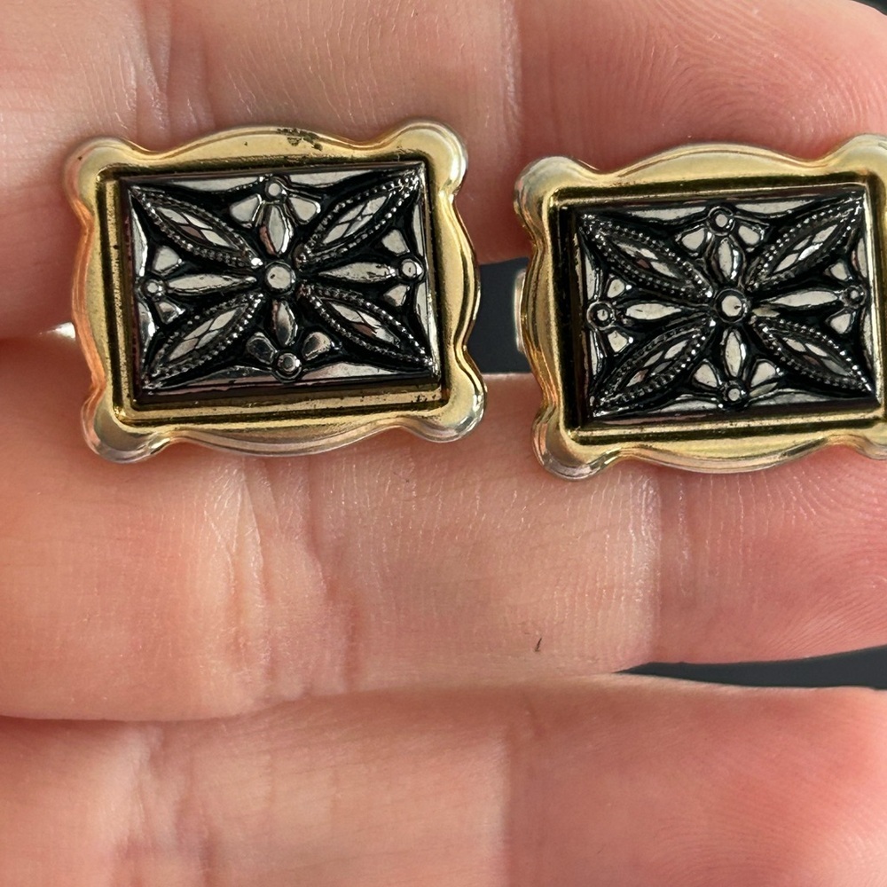 4/$100 vintage 1960 Gold and Black Rectangular cufflinks